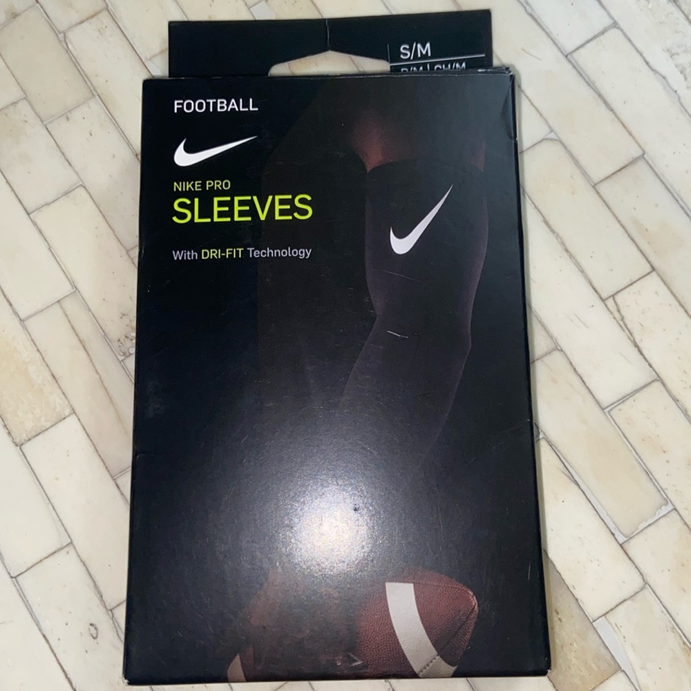 Nike pro sleeves - Picture 2 of 5